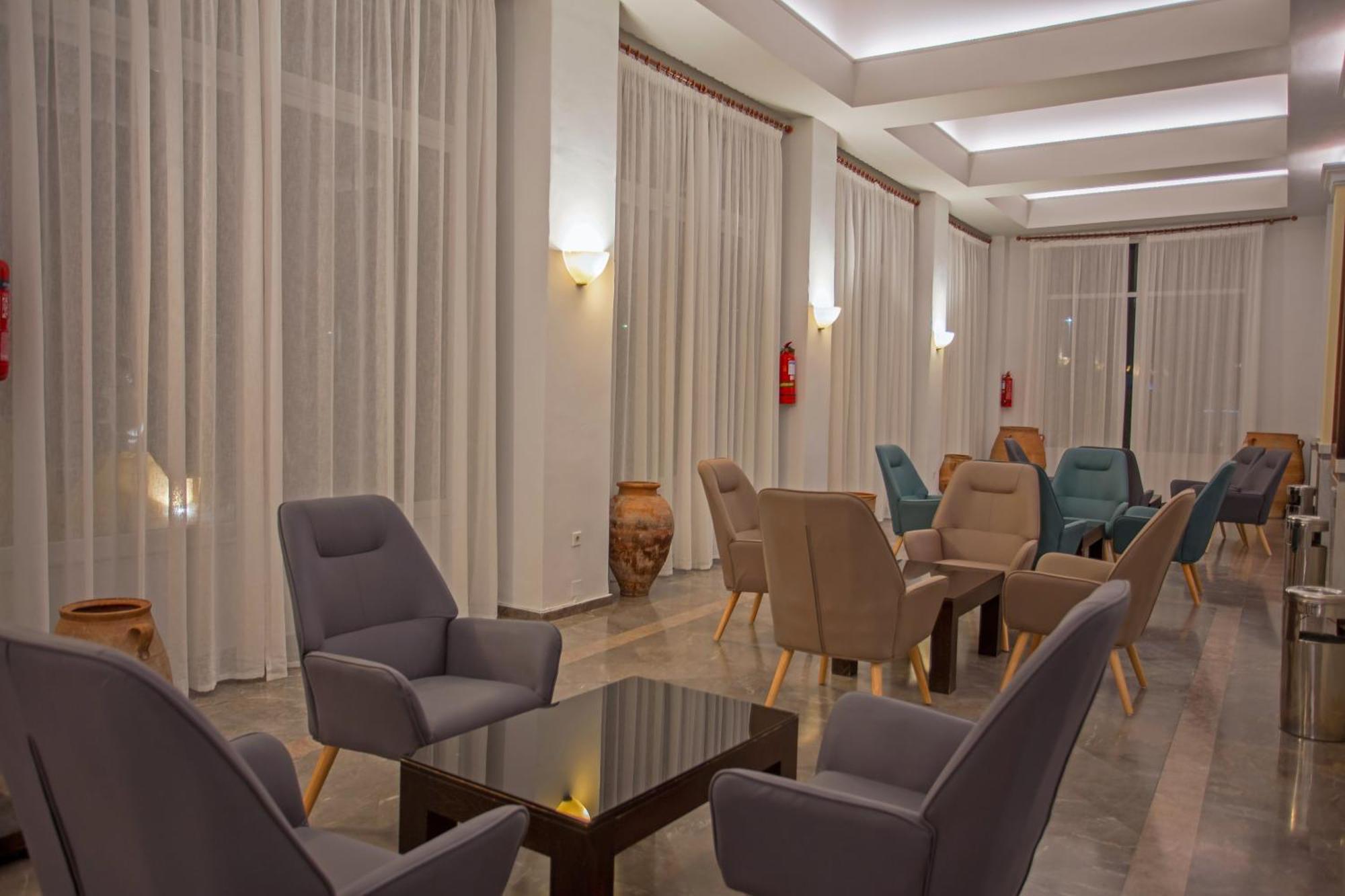 Atlantis Hotel Лампі Екстер'єр фото