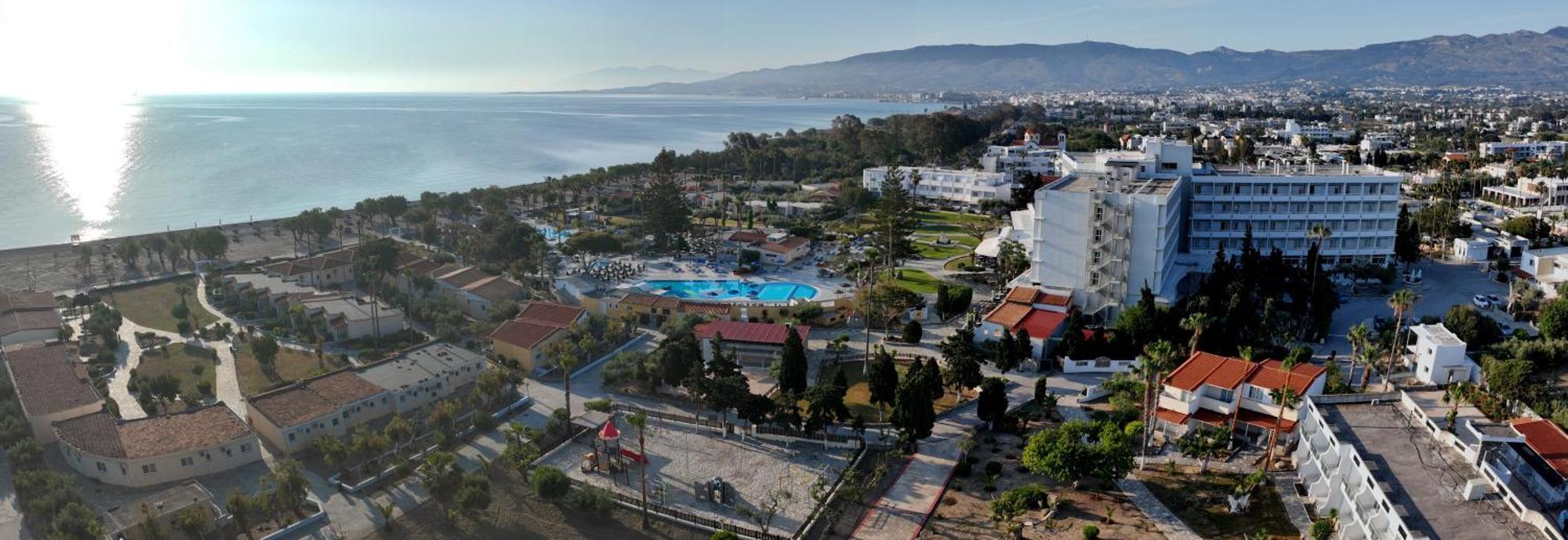 Atlantis Hotel Лампі Екстер'єр фото